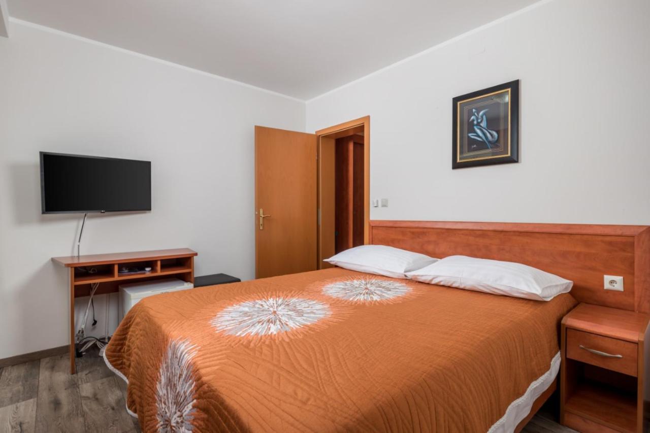Guest House Ana Baška Екстериор снимка
