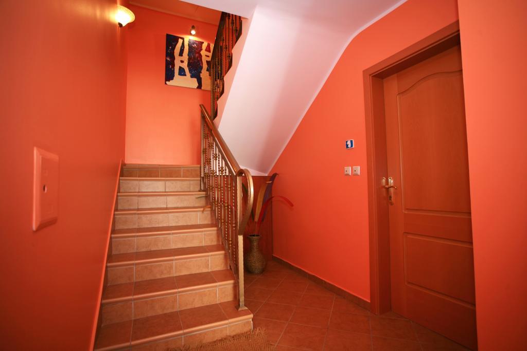 Guest House Ana Baška Екстериор снимка